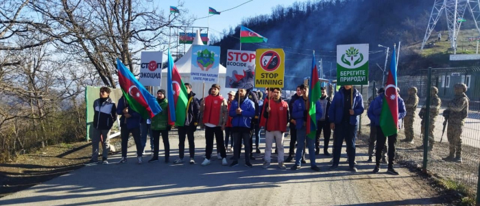   Peaceful protests of Azerbaijani eco-activists on Lachin-Khankendi road continue   