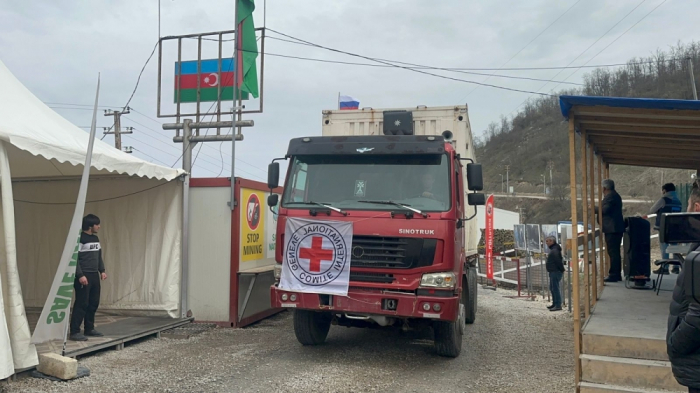   Six ICRC vehicles pass freely along Lachin-Khankendi road  