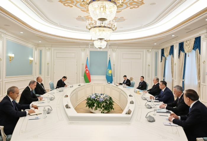 Presidents of Azerbaijan and Kazakhstan hold meeting in limited format