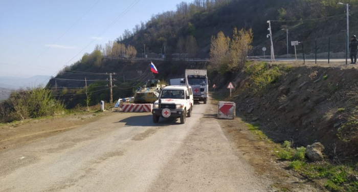   Lachin-Khankendi road: ICRC vehicles pass unhindered through protest area   