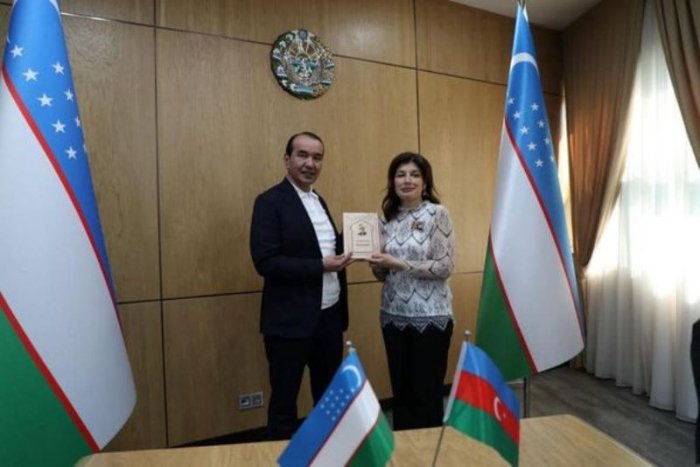 Günay Əfəndiyeva Ozodbek Nazarbekov ilə görüşüb