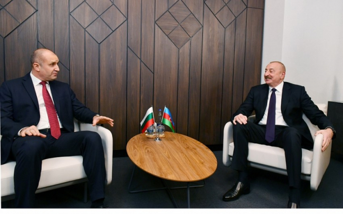   Presidentes de Azerbaiyán y Bulgaria celebran reunión  