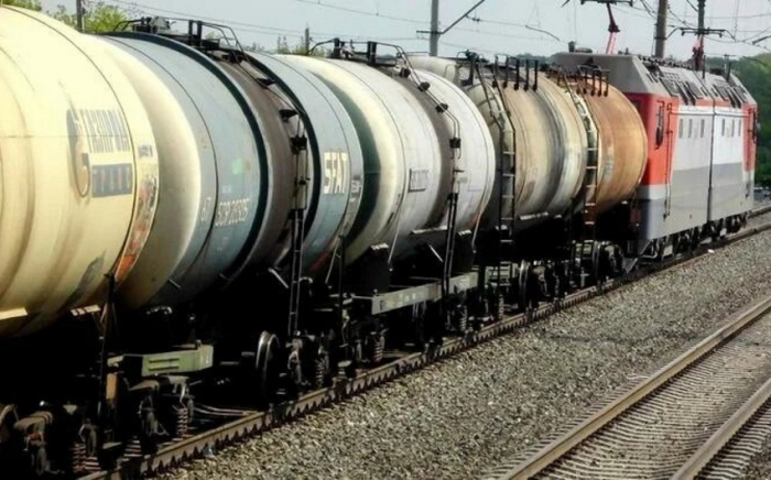  Russland hat begonnen, den Iran per Bahn mit Treibstoff zu beliefern 