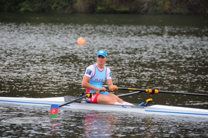 Azerbaijani female rower claims gold at international tournament in Italy