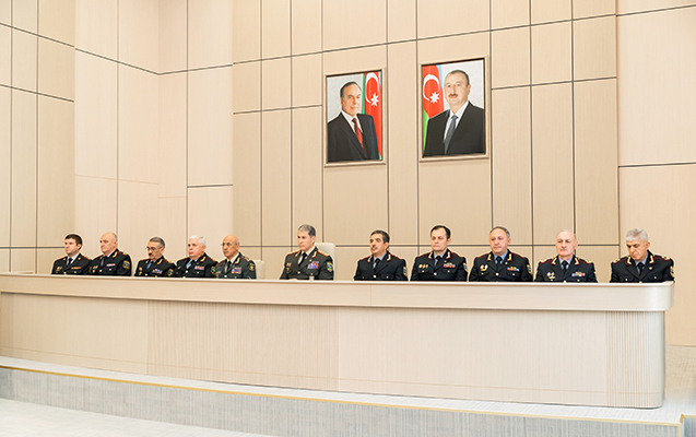    Nazir Fazil Mustafaya atəş açanı zərərsizləşdirən polisləri mükafatlandırdı    