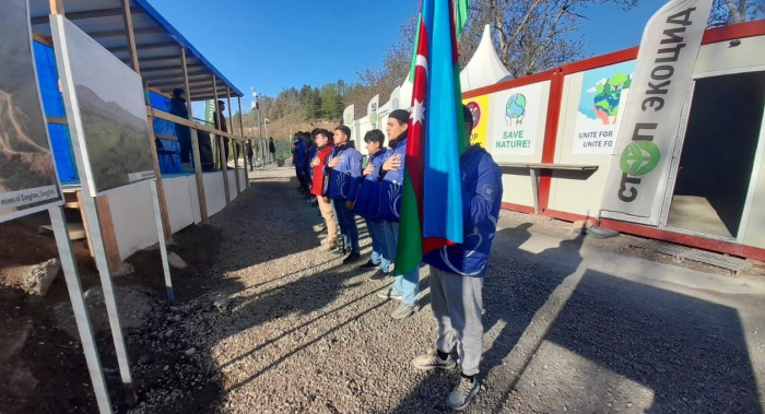   Peaceful protest of Azerbaijani eco-activists continues on Lachin-Khankendi road  