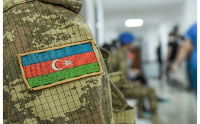    Hərbçimiz odlu silahdan açılmış atəş nəticəsində ölüb  
   
