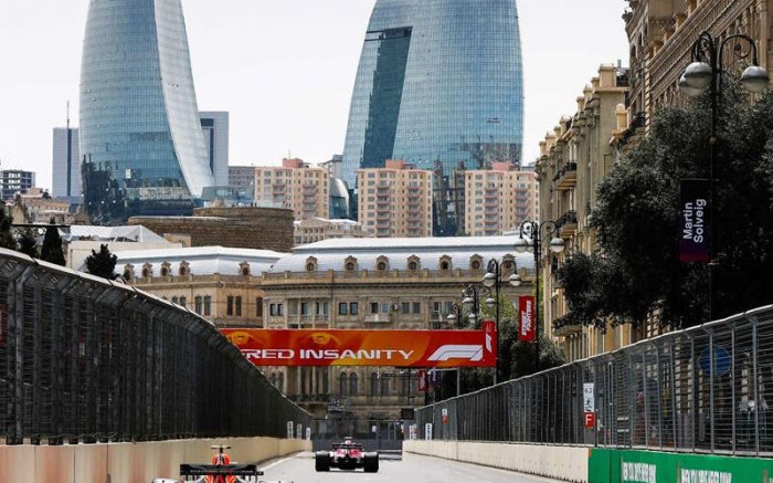 "Formula-1"ə görə bağlanmış yollar açıldı