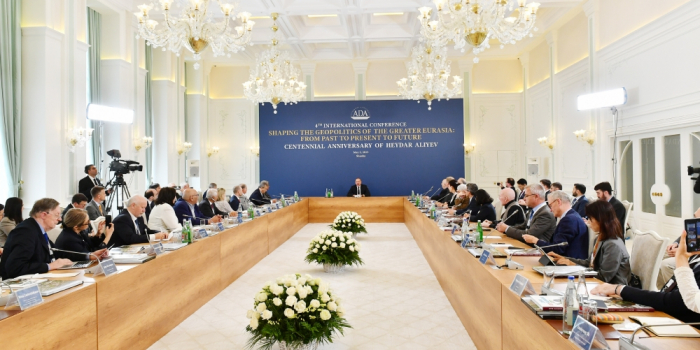  Le président Ilham Aliyev participe à une conférence internationale à Choucha - EN DIRECT - PHOTOS