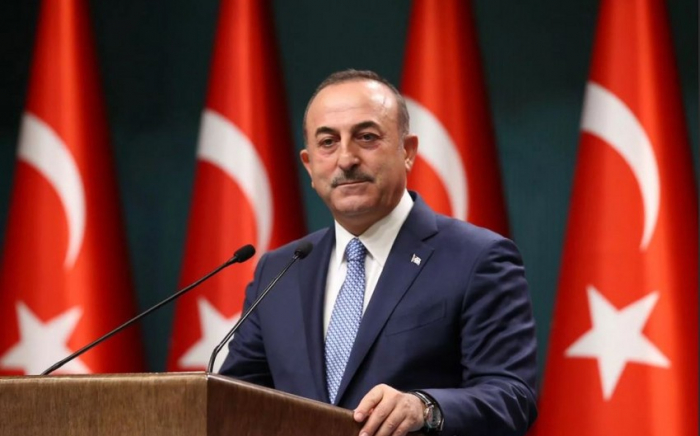     Movlud Cavusoglu:   „Armenien schafft Spannung, trägt Waffen nach Karabach“  