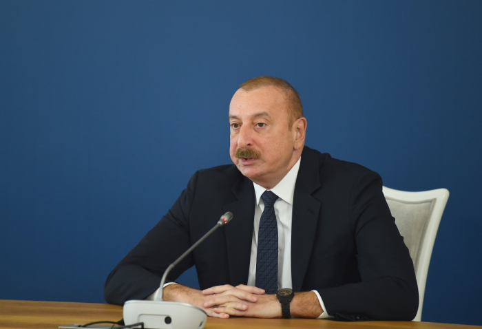  Ilham Aliyev : Toute tentative d’inclure le soi-disant Haut-Karabagh, qui n’existe pas, dans le texte de l’accord de paix est non-productive 