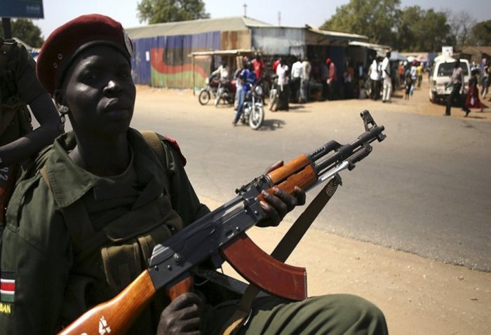 Ağ Ev Sudanı sanksiyalarla hədələdi