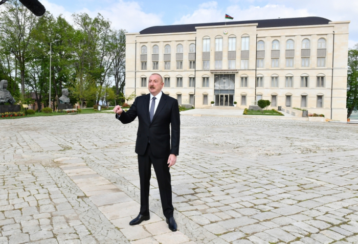   Le président Aliyev : Nous allons mener à bien la mission de restauration du Karabagh et du Zenguézour  