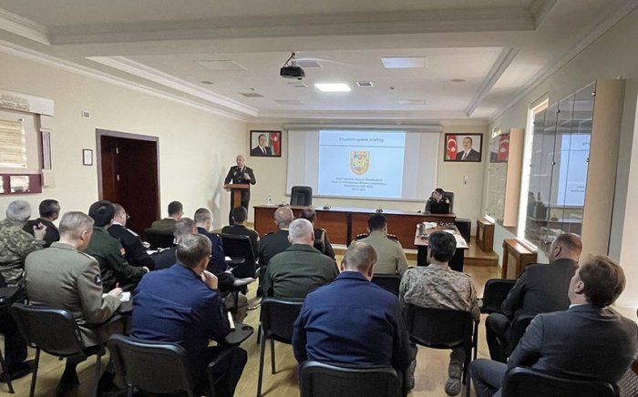 Hərbi attaşelər Ermənistan ordusunun təxribatı barədə məlumatlandırılıblar  

