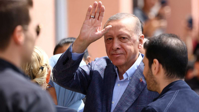   Erdogan lidera un ajustado recuento en Turquía que apunta a una segunda vuelta  