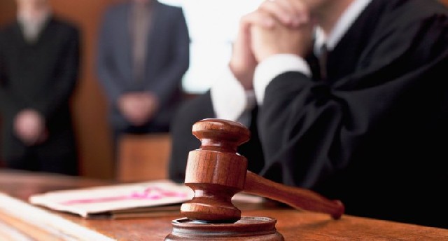    Ordubadda 20 il əvvəl bacısını öldürüb basdıran qardaş  həbs olunmadı    