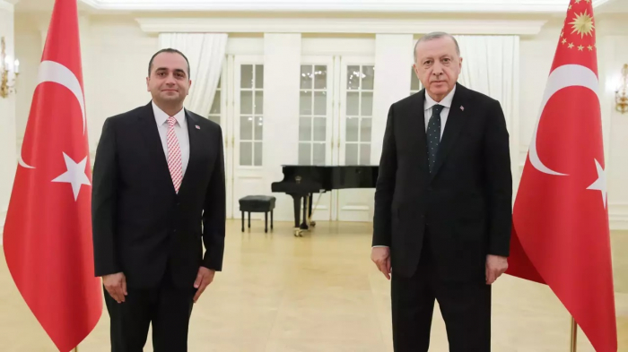    Türkiyə parlamentinə erməni əsilli şəxs AKP-dən deputat seçildi   