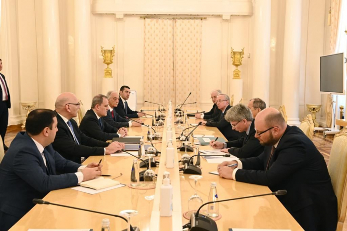   Die beim Treffen der Außenminister Aserbaidschans und Russlands besprochenen Themen im Außenministerium Aserbaidschans vorgestellt  