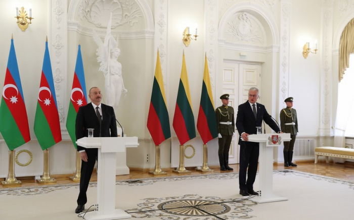     Präsident Litauens:   „Wir sind für die Lösung des Konflikts zwischen Aserbaidschan und Armenien auf diplomatischem Wege“  