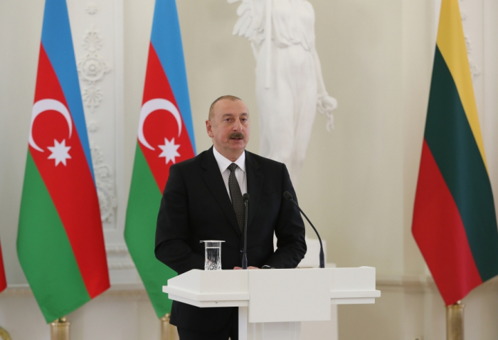   Ilham Aliyev : La Lituanie et l
