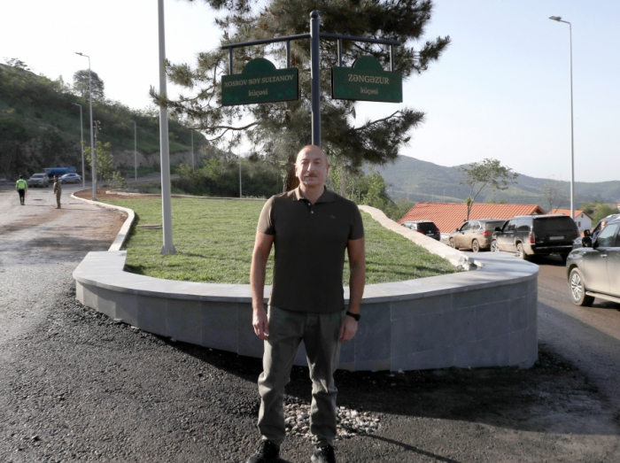 Dévoilement des plaques à l