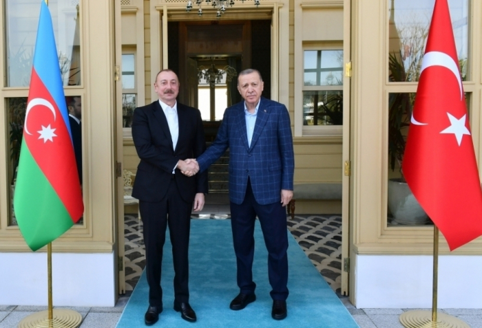   Präsident Ilham Aliyev gratuliert Erdogan zu seinem Sieg bei den Präsidentschaftswahlen  