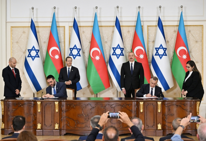   L’Azerbaïdjan et Israël signent un plan de coopération en matière de santé et de médecine  