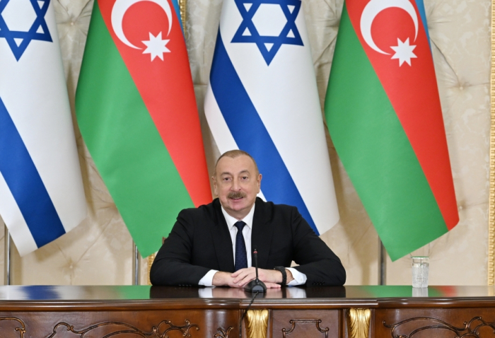     Ilham Aliyev  : “El moderno equipamiento de la industria de defensa israelí nos permite modernizar nuestras capacidades de defensa”  