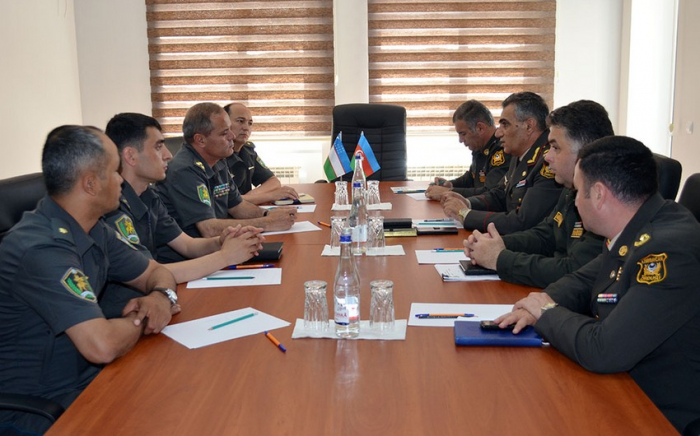   Aserbaidschan und Usbekistan besprachen die Zusammenarbeit im Bereich der Militärmedizin   - FOTOS    