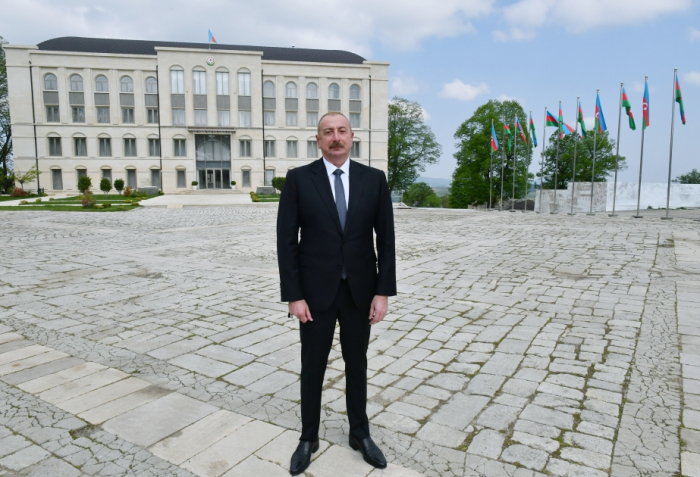   President: Azerbaijan reveres the memory of Heydar Aliyev  