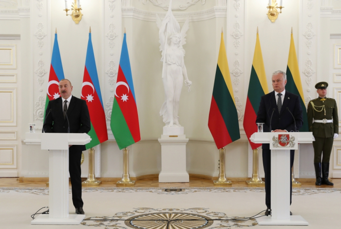 Presidents of Azerbaijan, Lithuania make press statements 