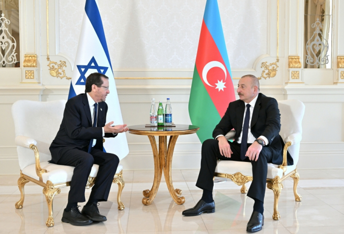  President Ilham Aliyev, President Isaac Herzog hold one-on-one meeting 