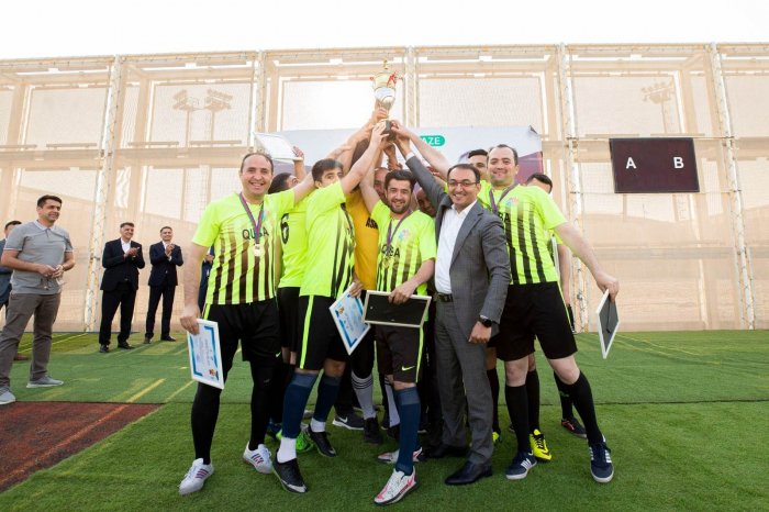 "ASAN xidmət" əməkdaşları arasında minifutbol turniri keçirilib  
