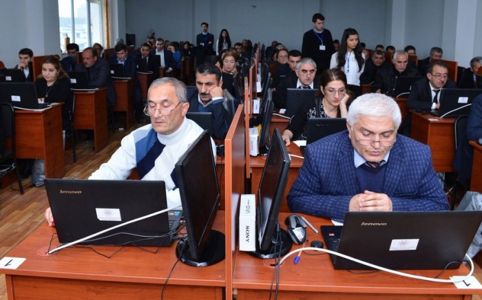 Direktor olmaq istəyənlərin nəzərinə!  
