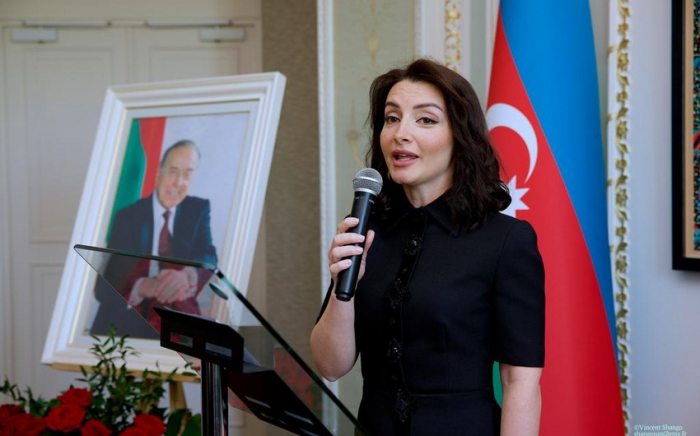  100. Jahrestag von Heydar Aliyev wurde in der Botschaft von Aserbaidschan in Frankreich gefeiert - FOTOS