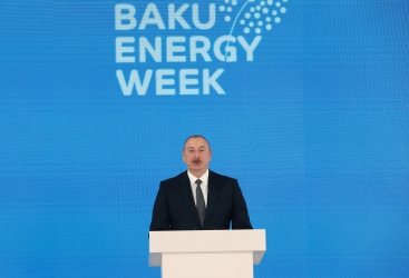   Ilham Aliyev: “La Exposición Internacional de Petróleo y Gas del Caspio permite a Azerbaiyán presentar su potencial a los inversores internacionales”  