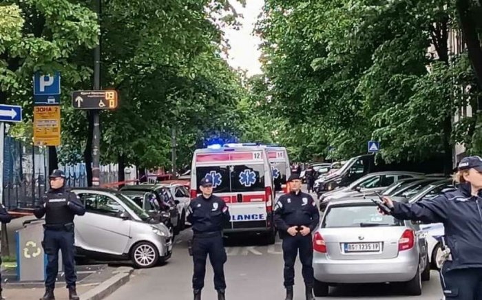    Serbiyada yeniyetmə məktəbdə 9 nəfəri öldürdü   