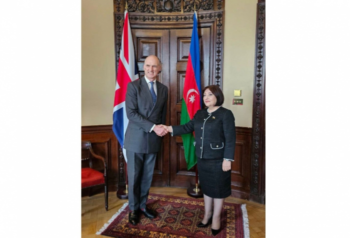   Presidenta del Parlamento de Azerbaiyán se reúne con el Ministro de Estado británico en Londres  