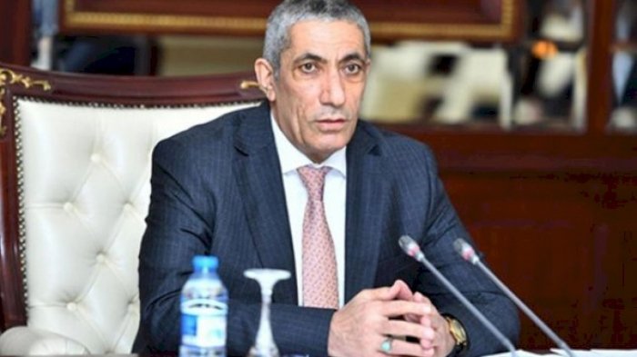    "70 yaşında adamları efirə evləndirməyə dəvət edirlər" -    Siyavuş Novruzov      
