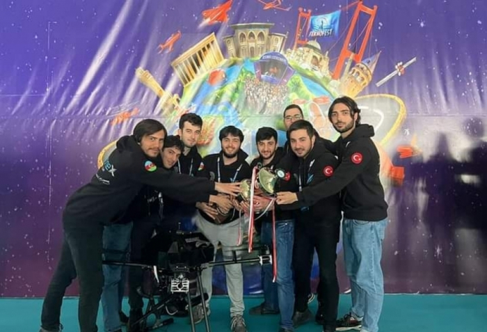   Jóvenes azerbaiyanos ganan el concurso "TEKNOFEST-2023" con el dron “Mubariz Ibrahimov”  