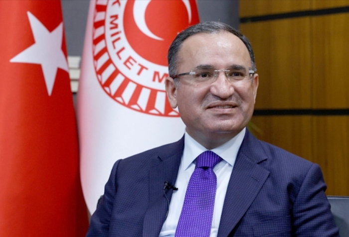    Bozdağ Türkiyə parlamentinin vitse-spikeri oldu     
