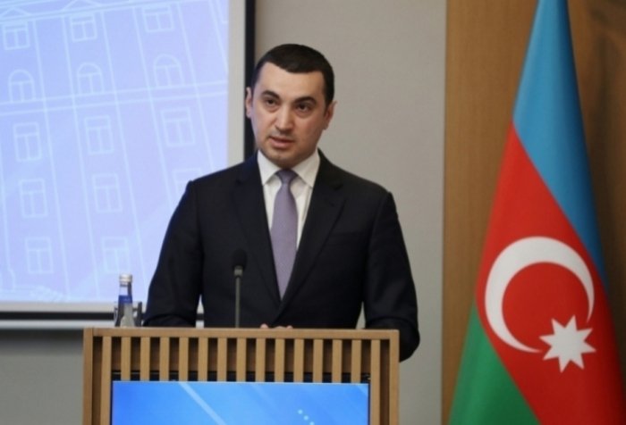    "Makronun görüş barədə açıqlaması tərəflərin mövqeyini əks etdirmir" -    XİN      