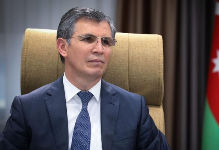    "Rusiya-Amerika savaşı Ermənistan-Azərbaycan arasında sülhə imkan vermir"     
