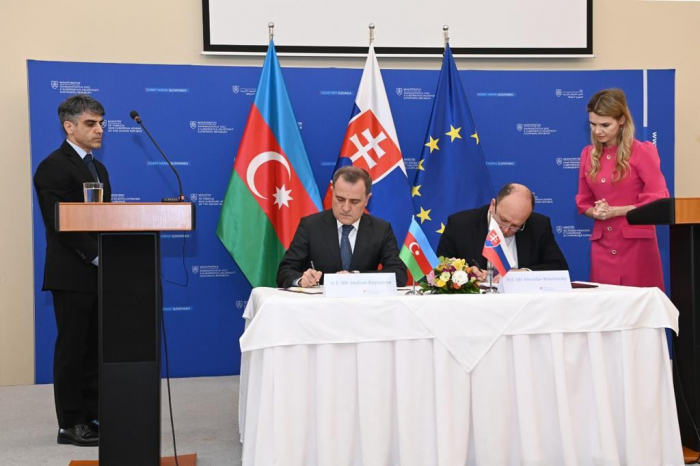 Azerbaijan, Slovakia ink agreement on avoidance of double taxation