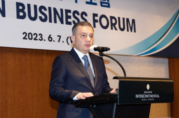 Seúl acoge un foro empresarial azerbaiyano-coreano