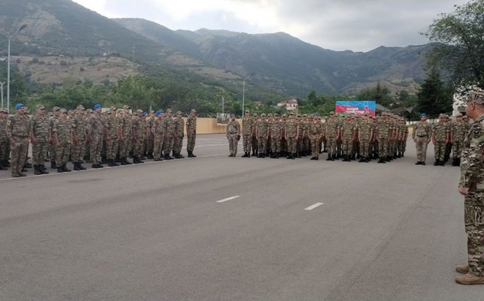   Trainingslager für Militärbeamte der aserbaidschanischen Armee geht weiter   -VIDEO+FOTO    