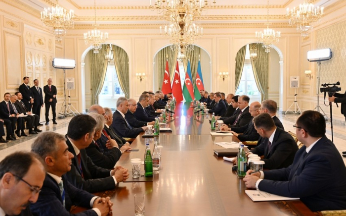  Ilham Aliyev hatte ein Treffen mit Recep Tayyip Erdogan 