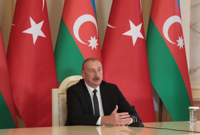       İlham Əliyev:    "Ərdoğanın seçkilərdə qələbəsi Azərbaycan xalqını çox sevindirdi"   