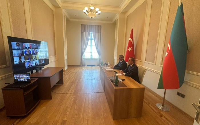   Jeyhun Bayramov nahm zusammen mit Hakan Fidan im Videokonferenzformat an der Sitzung des Rates des Außenministeriums teil   -FOTOS    