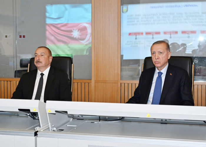  Les présidents azerbaïdjanais et turc assistent à l’inauguration du nouveau Poste de commande centralisé de l’Armée de l’Air 